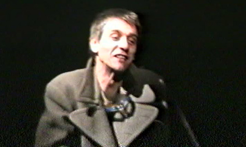 afara in fata usii, 1991 - mihai maniutiu