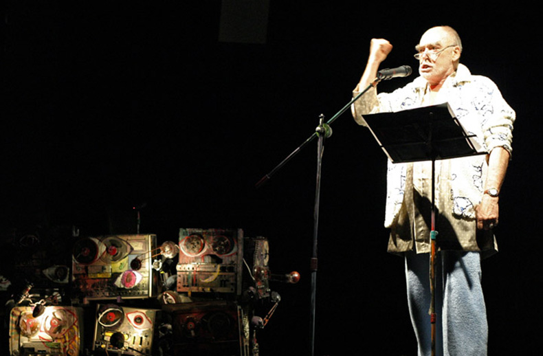 eseuri despre banalitatea raului, 2007 - mihai maniutiu