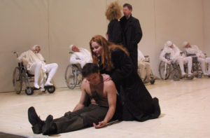 tragica istorie a doctorului faust, 2003 - mihai maniutiu